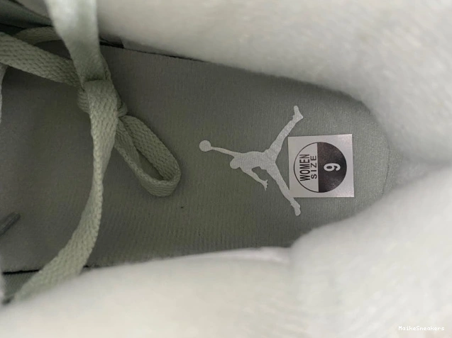 MaikeSneakers HV0823-003 Air Jordan (W) 4 Seafoam 0728